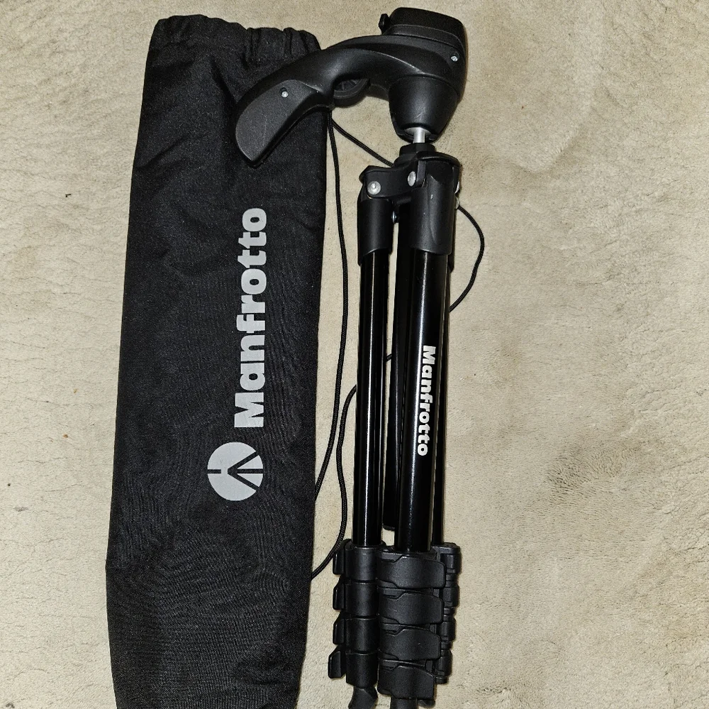 Manfrotto Tripod